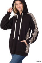 Load image into Gallery viewer, BLACK SIDE LEOPARD TRIM HOODIE
